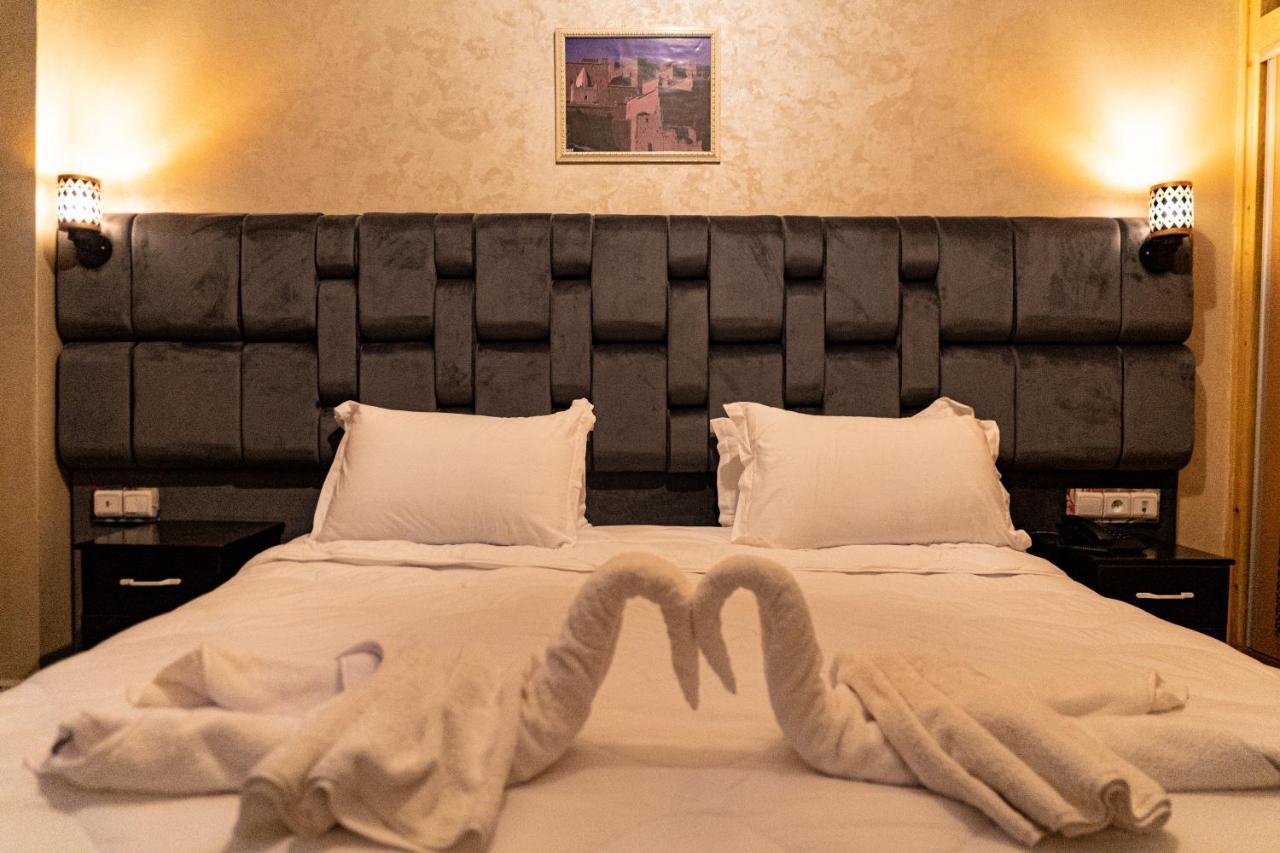 Hotel La Vallee Des Kasbahs Chez Ilyas Tinghir Екстер'єр фото