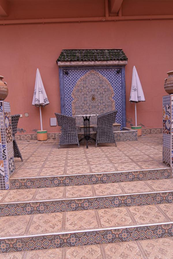Hotel La Vallee Des Kasbahs Chez Ilyas Tinghir Екстер'єр фото